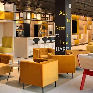 Ibis Hotel
